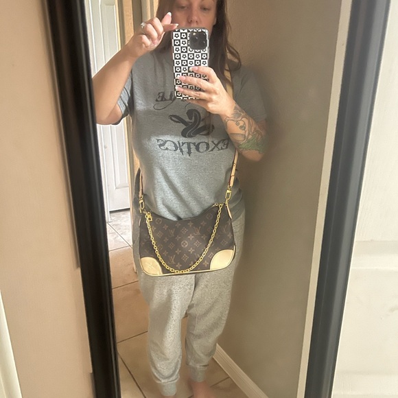 Fashion Inspired Brown Monogram Shoulder Bag: Convertable to crossbody - Picture 12 of 16